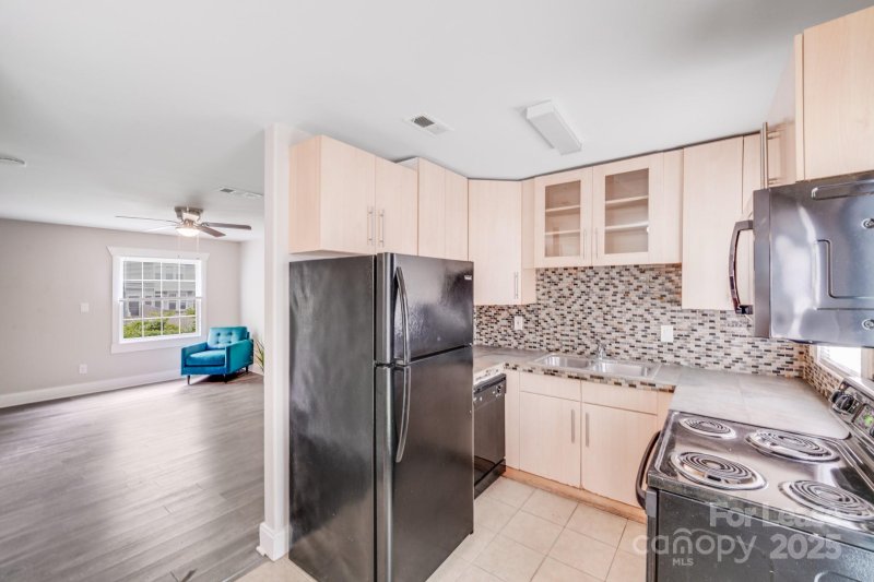 Property image 4 at 638 Chipley Avenue, Charlotte, NC 28205