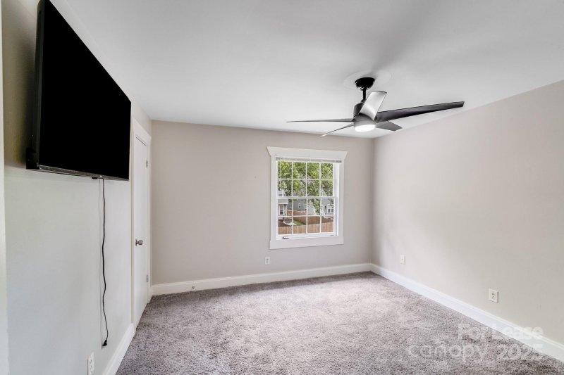 Property image 5 at 638 Chipley Avenue, Charlotte, NC 28205