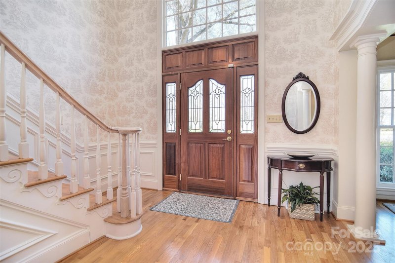 Property image 2 at 5419 Sunningdale Drive, Charlotte, NC 28277