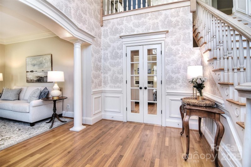 Property image 3 at 5419 Sunningdale Drive, Charlotte, NC 28277