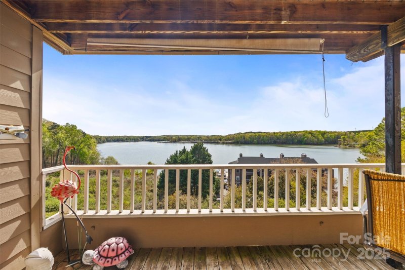 9709 Emerald Point Drive