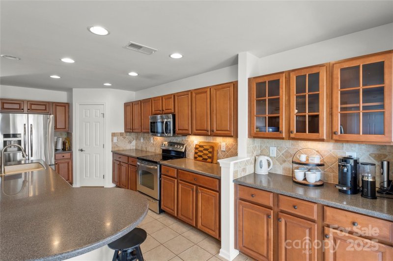 Property image 3 at 103 Karlyn Court, Mooresville, NC 28115