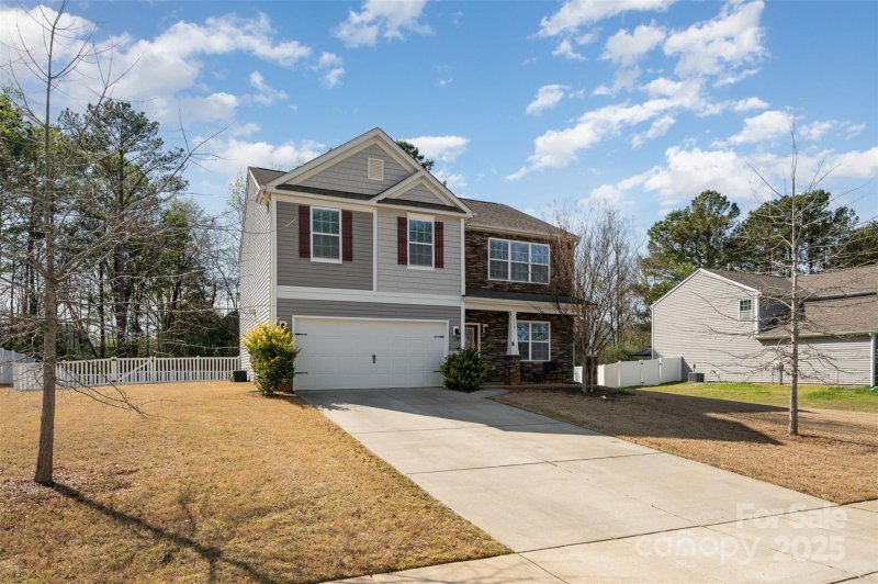 Property image 2 at 428 Wheat Field Drive, Mount Holly, NC 28120