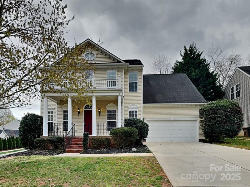 1240 Periwinkle Drive