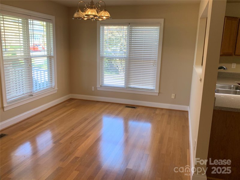 Property image 5 at 111 Kingsgate Court, Statesville, NC 28625