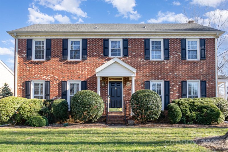 Property image 2 at 9255 Deer Spring Lane, Charlotte, NC 28210