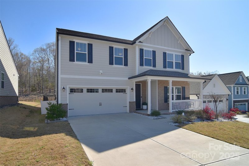 Property image 2 of 966 Scotch Meadows Loop in Scotch Meadows, Monroe, NC 28110