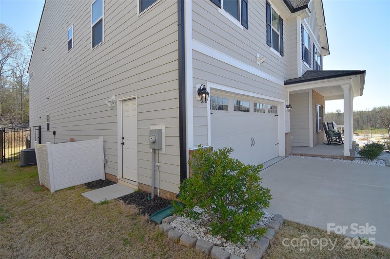 Property image 4 of 966 Scotch Meadows Loop in Scotch Meadows, Monroe, NC 28110