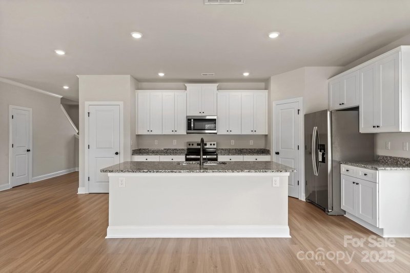 Property image 4 at 5716 Skinny Drive, Charlotte, NC 28215