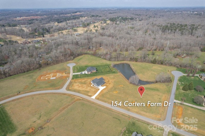 Property image 2 of 154 Carters Farm Drive in Carters Farm, Statesville, NC 28625