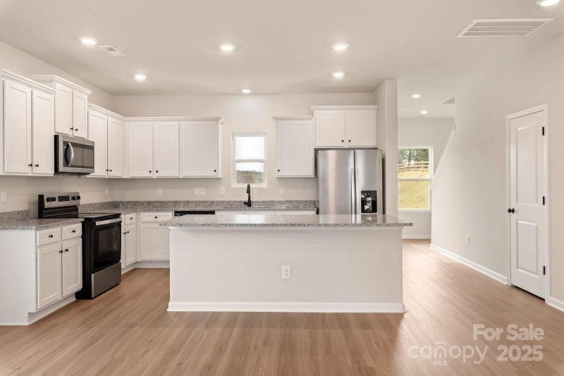 Property image 2 at 7110 Jerimoth Drive, Charlotte, NC 28215