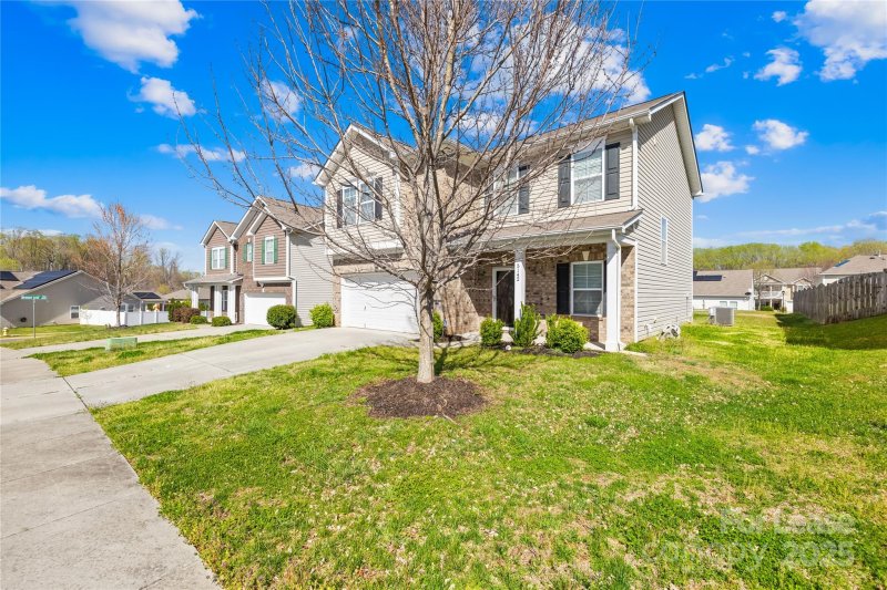Property image 3 at 5142 Elementary View Drive, Charlotte, NC 28269