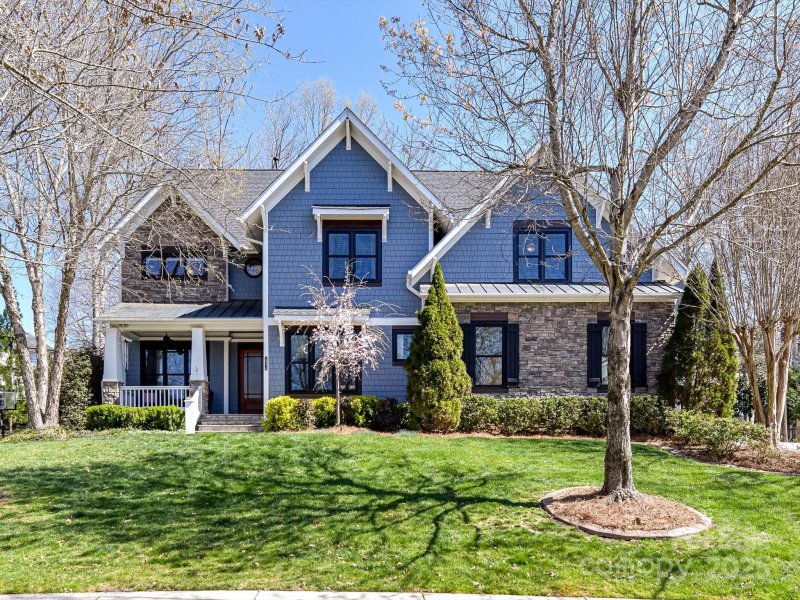 18214 Old Arbor Court