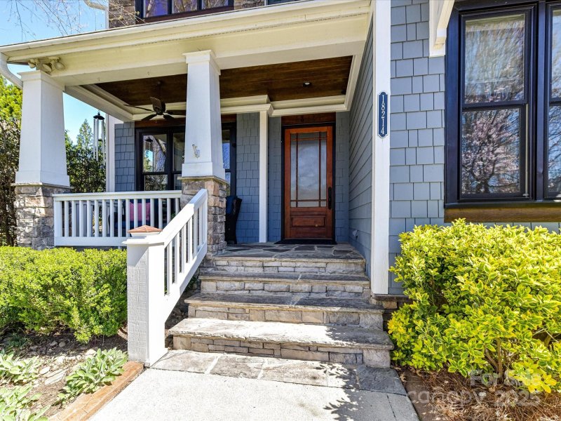 Property image 3 at 18214 Old Arbor Court, Davidson, NC 28036