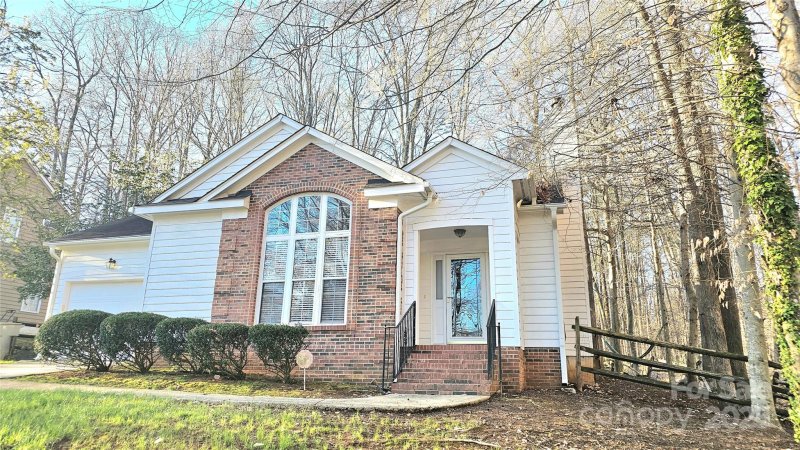 Property image 4 at 5016 Haybridge Road, Charlotte, NC 28269