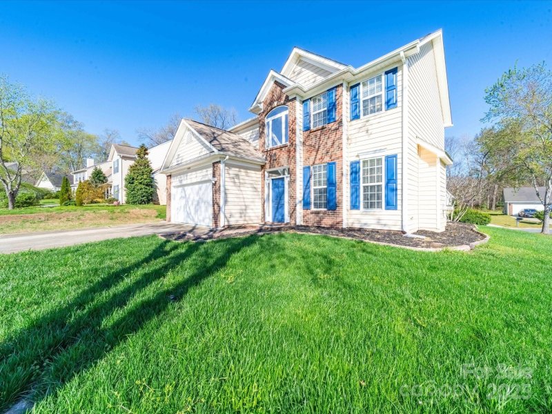 Property image 2 of 14802 Rolling Sky Drive in Southbridge Forest, Charlotte, NC 28273