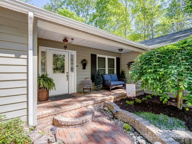 Property image 2 at 7624 Cedarbrook Drive, Charlotte, NC 28215