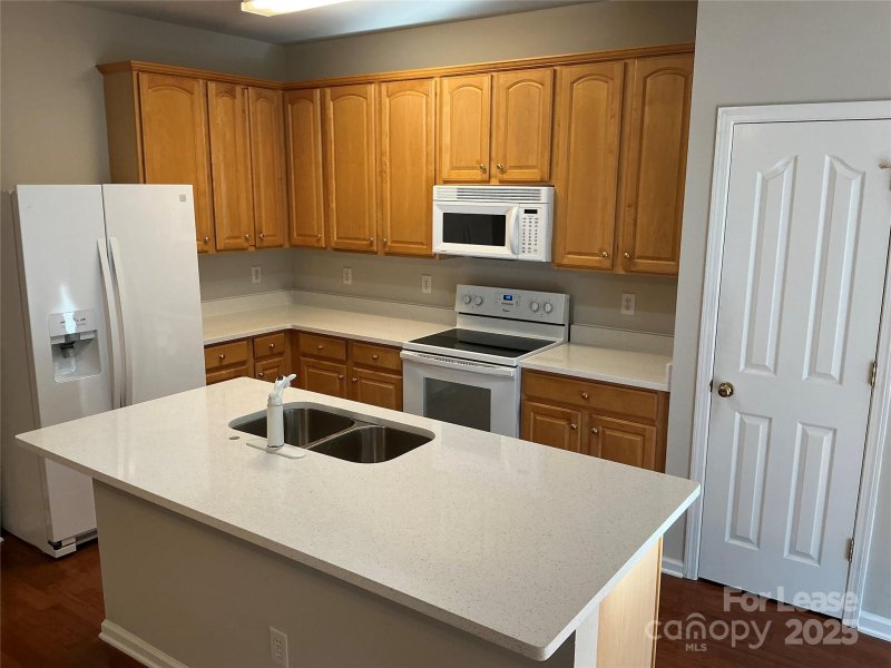 Property image 4 at 16952 Commons Creek Drive, Charlotte, NC 28277