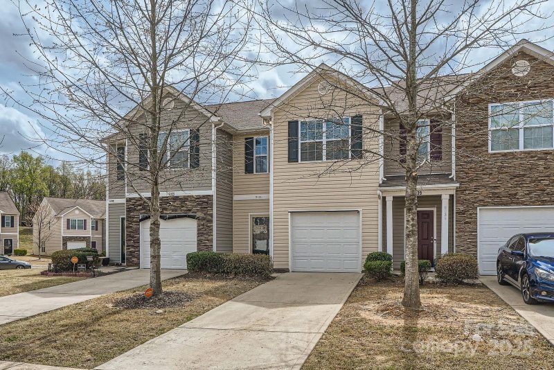 Property image 2 at 9035 Bradstreet Commons Way, Charlotte, NC 28215