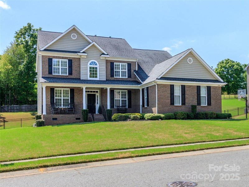 706 Springwood Drive