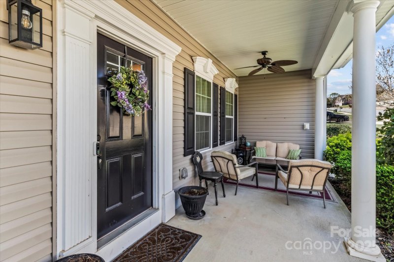 Property image 4 at 270 Almora Loop, Mooresville, NC 28115