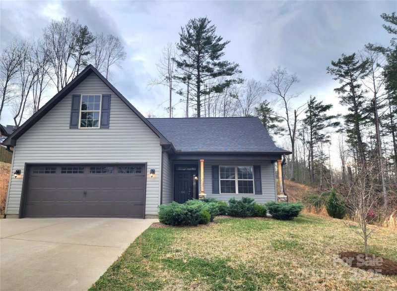 105 Water Leaf Drive