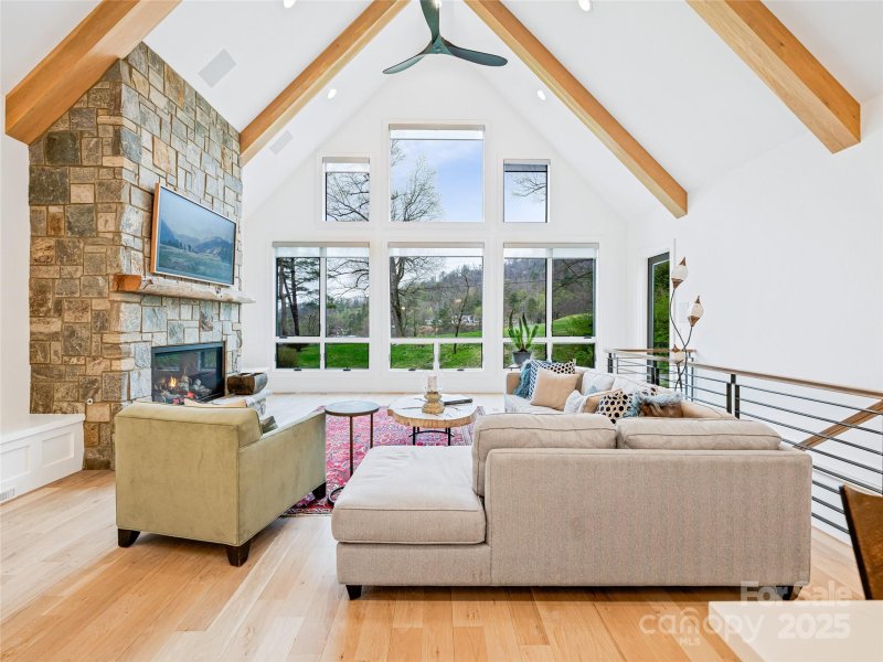 Property image 5 at 165 Robinhood Road, Asheville, NC 28804