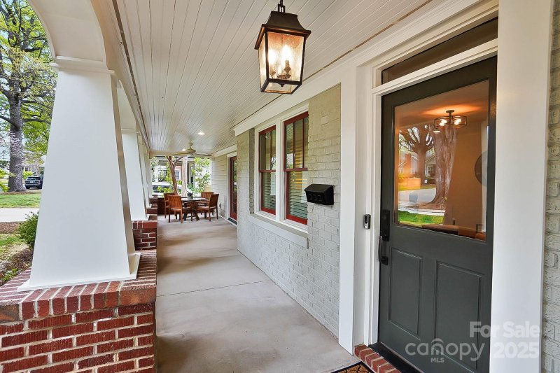 Property image 5 at 2208 Bay Street, Charlotte, NC 28205