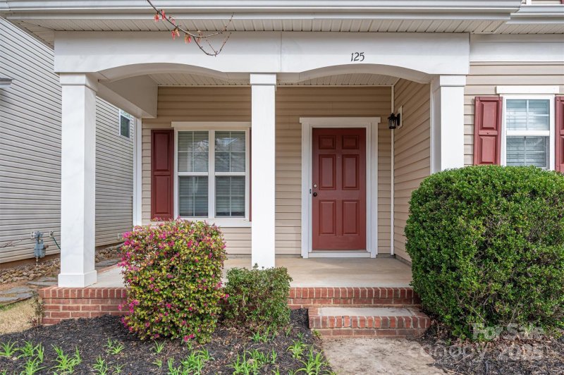 Property image 2 at 125 Colville Road, Mooresville, NC 28117