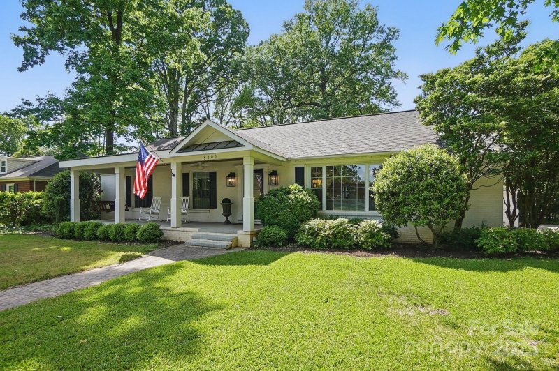 Property image 2 at 5400 Glenham Drive, Charlotte, NC 28210