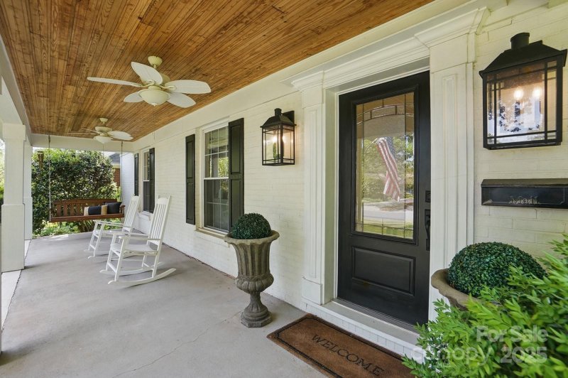 Property image 4 at 5400 Glenham Drive, Charlotte, NC 28210