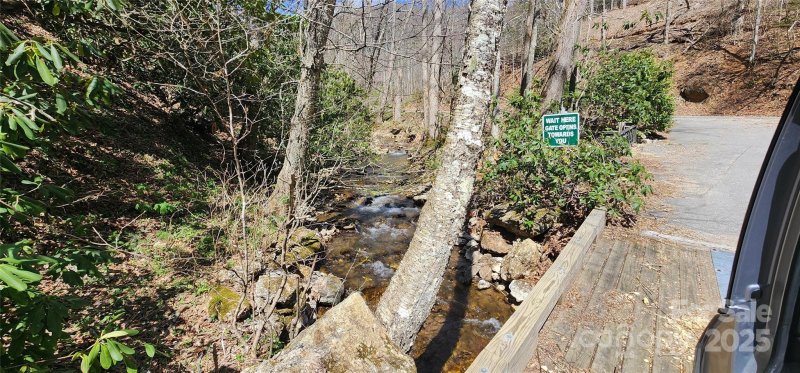 Property image 5 of 24 Village Lane in Villages Of Plott Creek, Waynesville, NC 28786