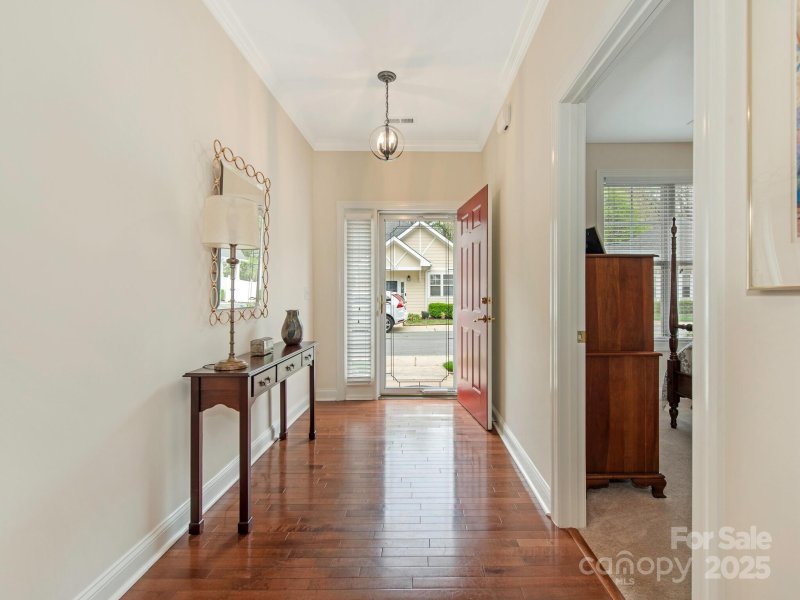 Property image 3 at 1018 Davant Lane, Charlotte, NC 28209