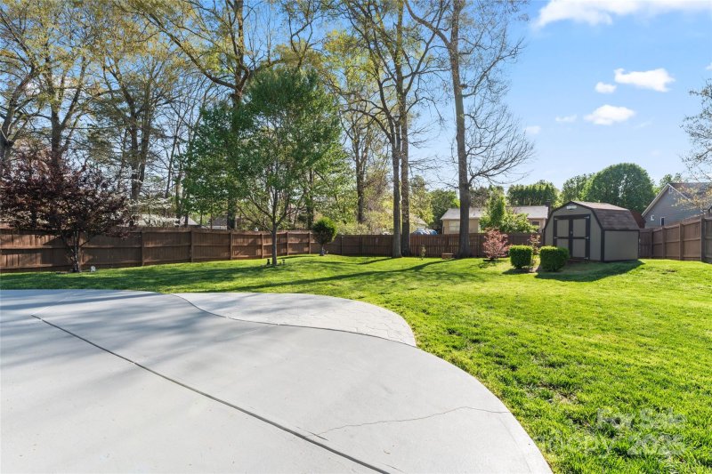 Property image 2 at 14827 Smith Road, Charlotte, NC 28273