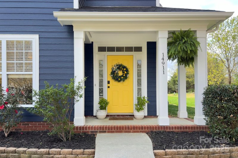 Property image 2 at 14911 Barnsbury Drive, Huntersville, NC 28078