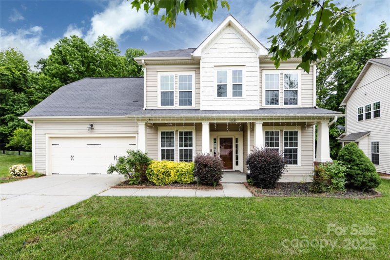 10125 Loch Lomond Drive