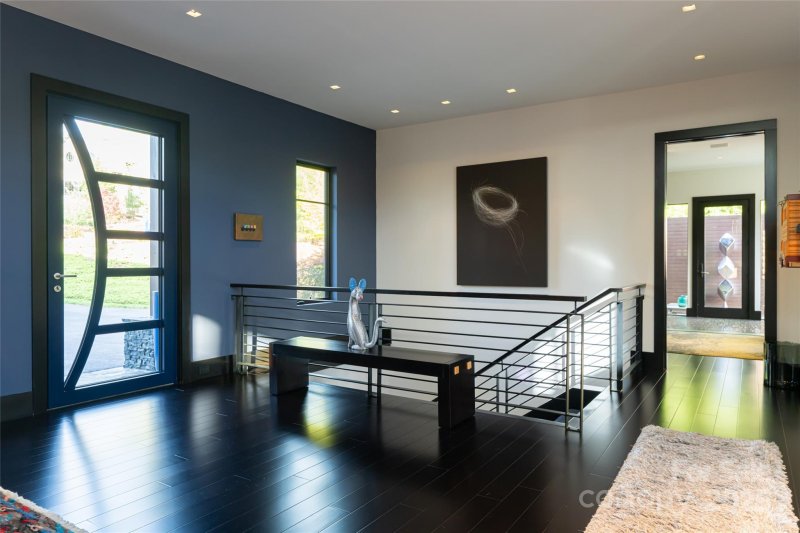 Property image 5 of 32 Brookline Drive in Ramble Biltmore Forest, Asheville, NC 28803