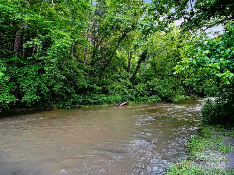 Property image 4 of 99999 Bear Creek Road in River Highlands at Madison Crs, Marshall, NC 28753