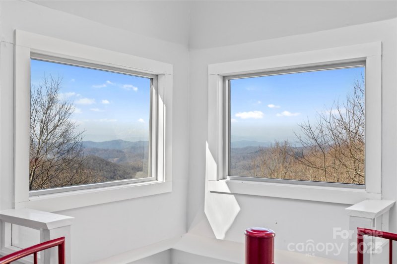 Property image 5 at 585 Granny Lewis Lane, Mars Hill, NC 28754