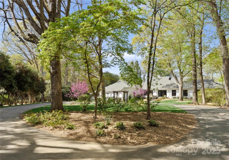 Property image 3 at 2015 Pellyn Wood Drive, Charlotte, NC 28226