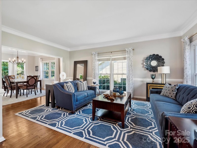 Property image 5 at 6325 Hawkwood Lane, Charlotte, NC 28277