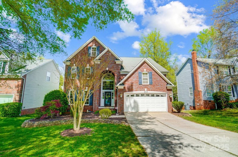 Property image 3 at 6519 Summertree Lane, Charlotte, NC 28270