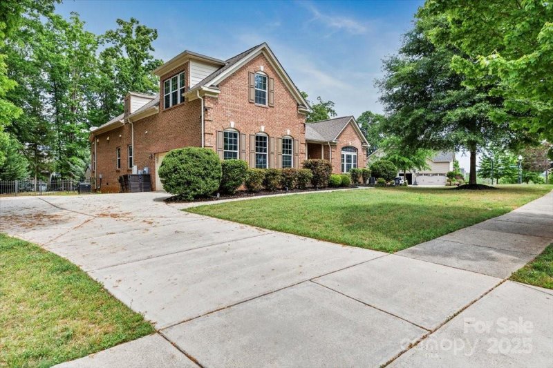 Property image 2 at 9506 Minnie Lemmond Lane, Mint Hill, NC 28227