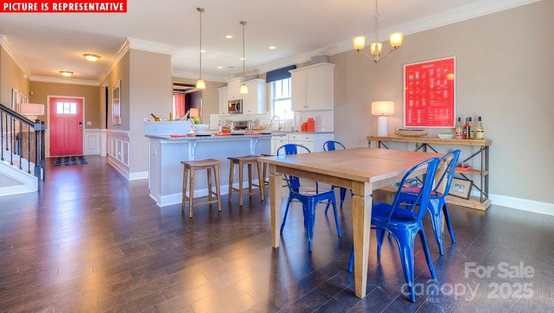 Property image 3 of 116 Fordingbridge Lane in Brantley, Mooresville, NC 28115