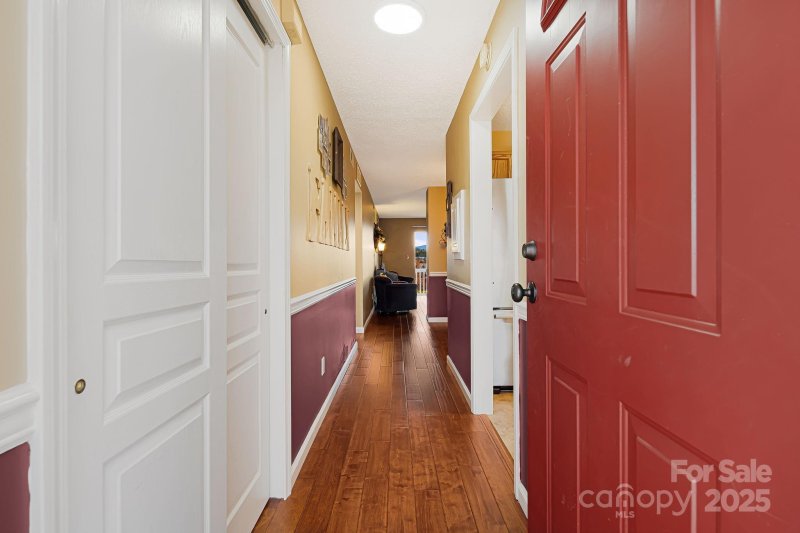 Property image 4 of 4603 Breakers Lane in Biltmore Commons, Asheville, NC 28806