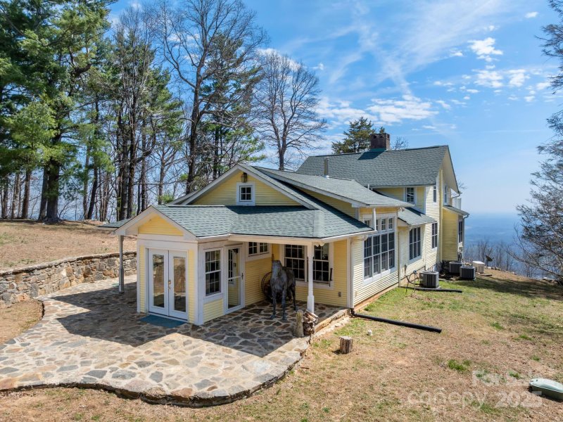 Property image 2 at 132 Morning Ride Drive, Columbus, NC 28722