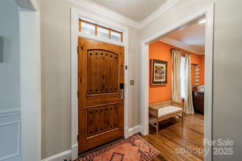 Property image 2 at 1529 S Wendover Road, Charlotte, NC 28211