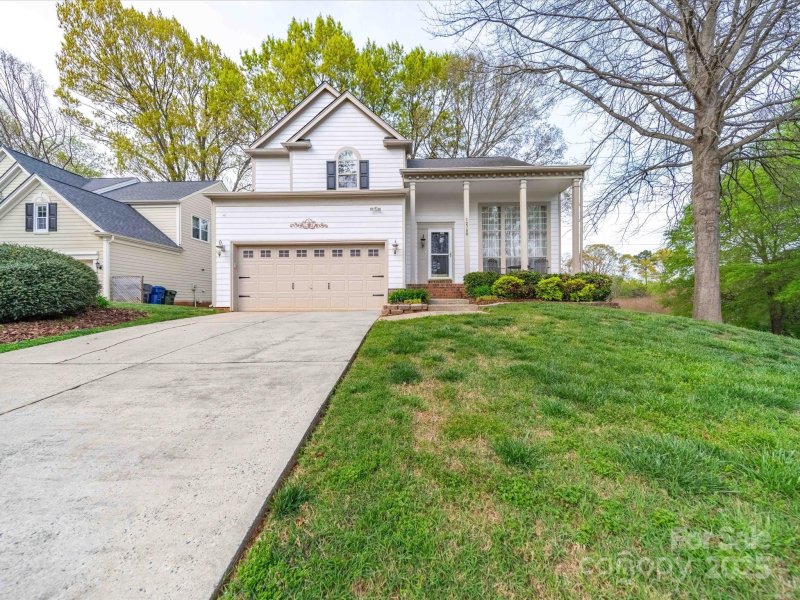 Property image 3 at 12708 Hollyhock Lane, Huntersville, NC 28078