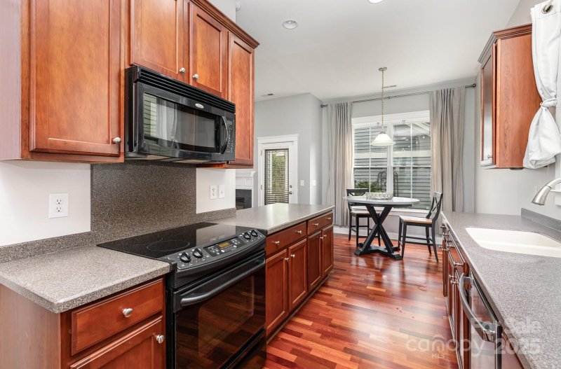 Property image 5 at 9832 Sunriver Road, Huntersville, NC 28078