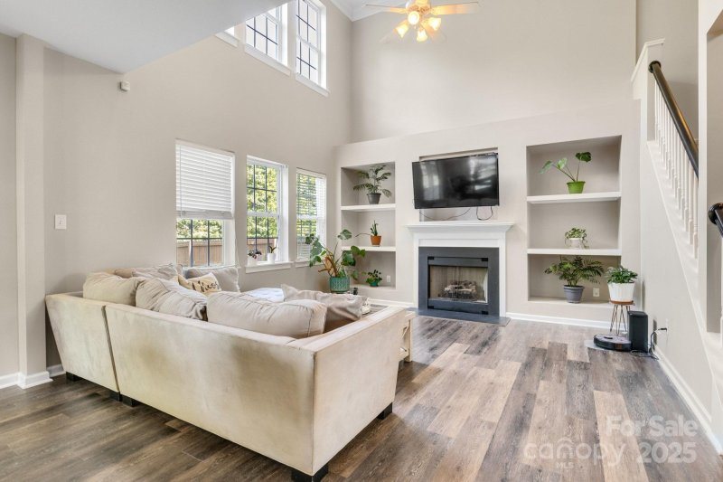 Property image 4 at 11222 Huntington Meadow Lane, Charlotte, NC 28273